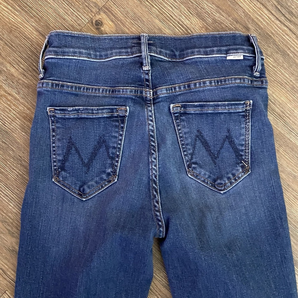 MOTHER The Insider High Rise Crop Step Fray Bootcut Jeans size 25 in Teaming Up - Picture 11 of 12